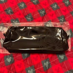 Lancôme pouch